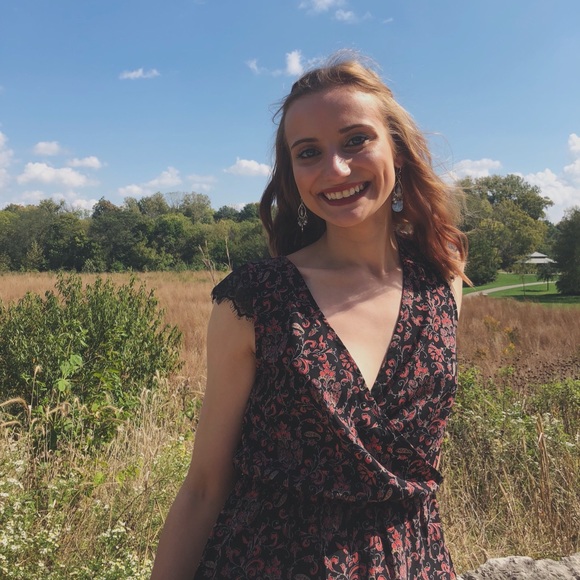 Meet your Posher, Rachel - Picture 7 of 9